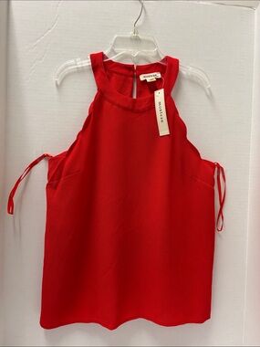 Monteau Red sleeveless Blouse
